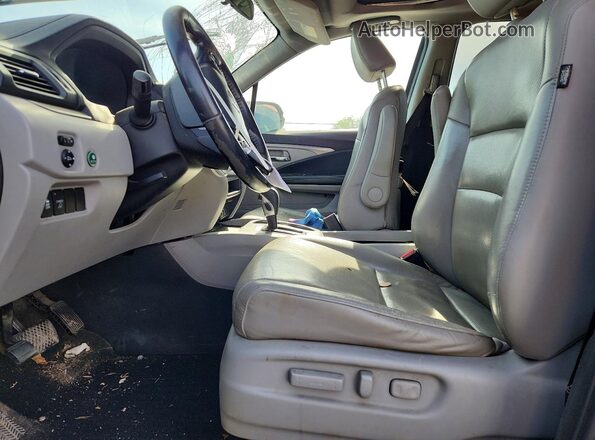5FPYK2F53KB001182 2019 HONDA RIDGELINE Серый Вид салона спереди