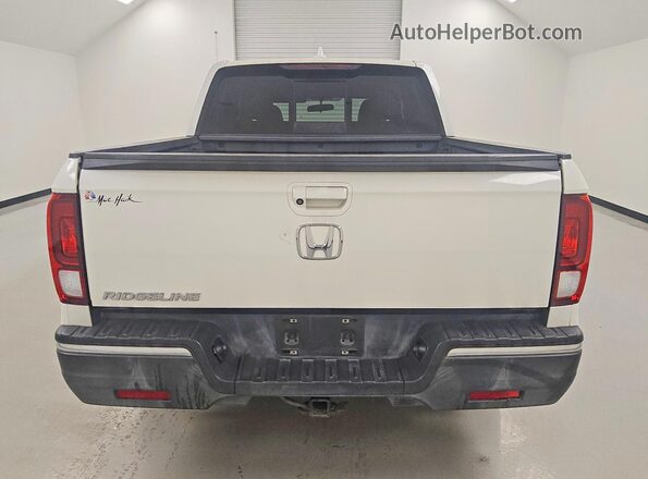 5FPYK2F55KB005962 2019 HONDA RIDGELINE White Вид ззаду