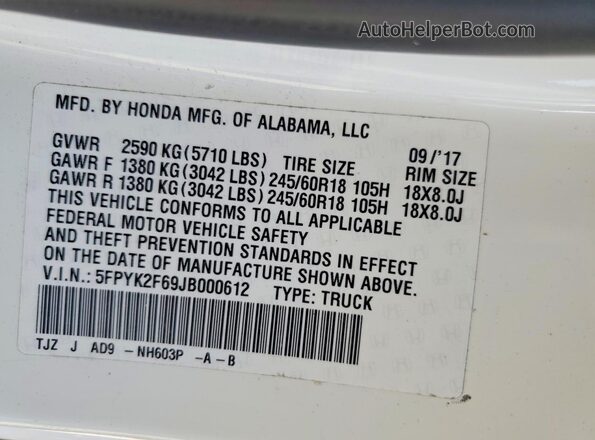 5FPYK2F69JB000612 2018 HONDA RIDGELINE White ძრავის განყოფილების ხედი