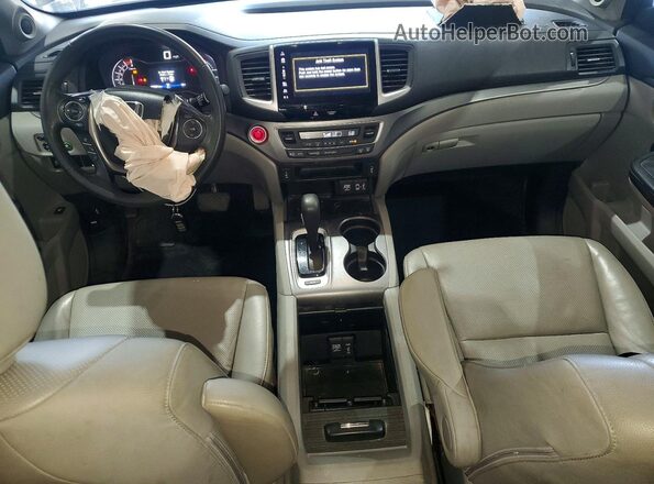 5FPYK2F6XKB004251 2019 HONDA RIDGELINE Silver Вид панелі приладів