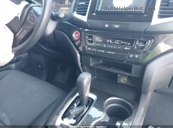 5FPYK3F15JB000715 2018 HONDA RIDGELINE Silver Առջևի վահանակի տեսք