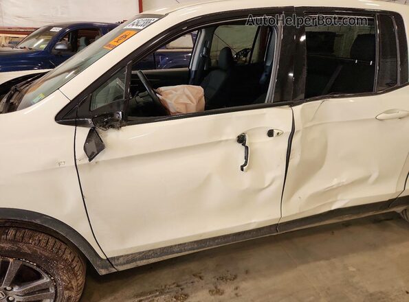 5FPYK3F18KB033581 2019 HONDA RIDGELINE Белый Вид салона спереди
