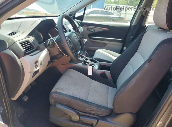 5FPYK3F25HB012575 2017 HONDA RIDGELINE Charcoal Вид салону спереду