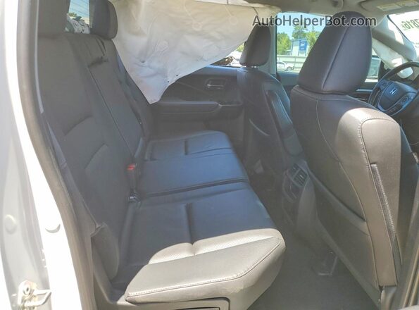 5FPYK3F50LB023924 2020 HONDA RIDGELINE White Вид задніх сидінь