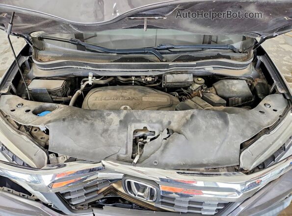 5FPYK3F51KB040391 2019 HONDA RIDGELINE Gray Rear interior view