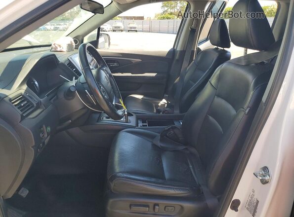 5FPYK3F51LB029814 2020 HONDA RIDGELINE Белый Вид салона спереди