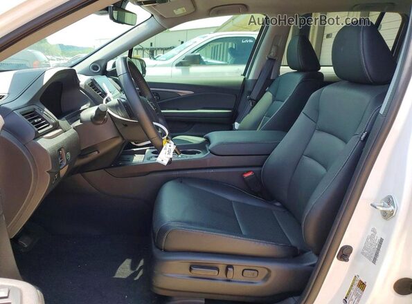 5FPYK3F51SB007326 2025 HONDA RIDGELINE White Front interior view