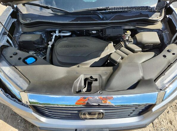 5FPYK3F53PB029187 2023 HONDA RIDGELINE Silver Vista interior trasera