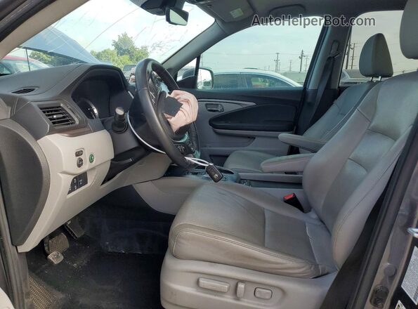 5FPYK3F54PB039730 2023 HONDA RIDGELINE Gray Dashboard view