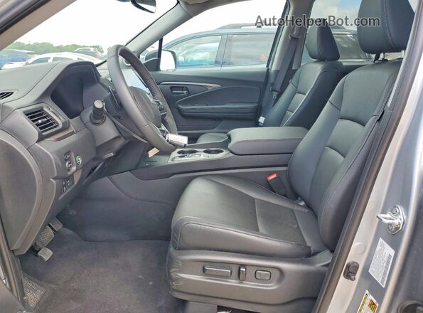 5FPYK3F54TB023361 2026 HONDA RIDGELINE Silver წინა სალონის ხედი