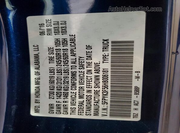 5FPYK3F56HB006181 2017 HONDA RIDGELINE Blue Widok komory silnika