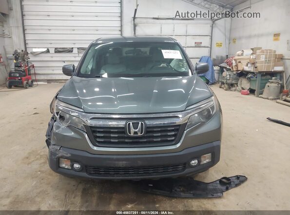 5FPYK3F58HB019563 2017 HONDA RIDGELINE Silver Dashboard view