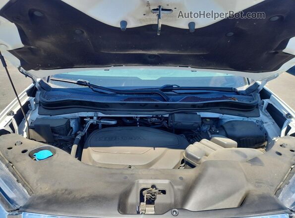 5FPYK3F58NB038853 2022 HONDA RIDGELINE Белый Вид задней части салона