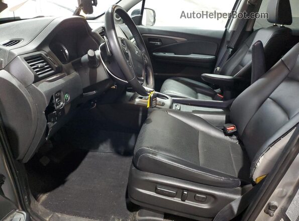 5FPYK3F58PB024325 2023 HONDA RIDGELINE Silver წინა სალონის ხედი