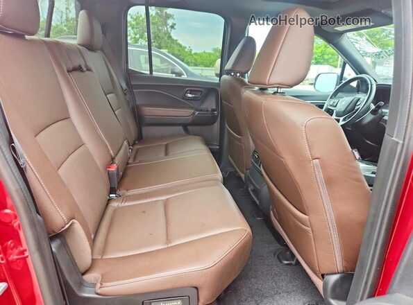 5FPYK3F58SB000521 2025 HONDA RIDGELINE Red Հետևի նստատեղերի տեսք
