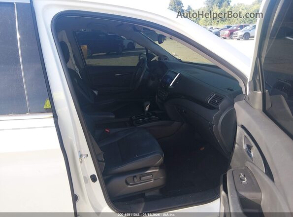 5FPYK3F70KB013667 2019 HONDA RIDGELINE Белый Вид салона спереди