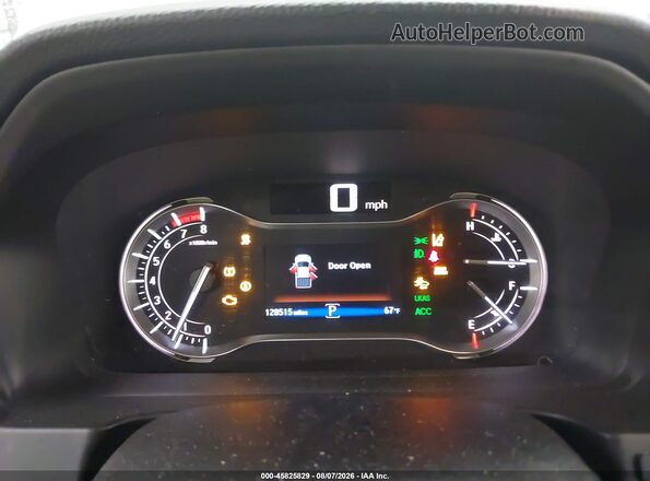 5FPYK3F72JB004855 2018 HONDA RIDGELINE White Вид задніх сидінь