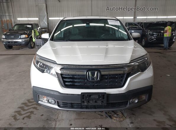 5FPYK3F72JB004855 2018 HONDA RIDGELINE White Вид щитка приладів