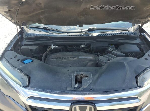 5FPYK3F72JB007643 2018 HONDA RIDGELINE Gray Widok wnętrza z tyłu