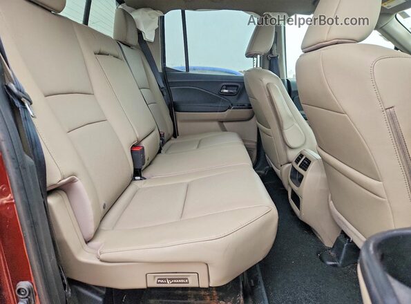 5FPYK3F73KB028356 2019 HONDA RIDGELINE Burgundy Вид задніх сидінь