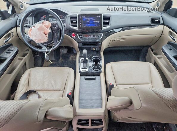 5FPYK3F73KB028356 2019 HONDA RIDGELINE Burgundy Вид панелі приладів