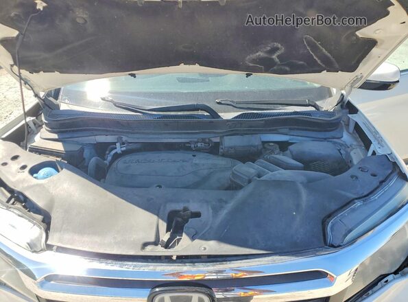 5FPYK3F74KB035834 2019 HONDA RIDGELINE White უკანა სალონის ხედი