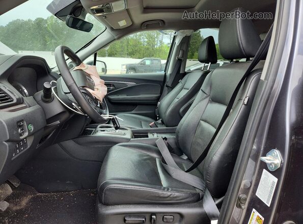 5FPYK3F78PB043412 2023 HONDA RIDGELINE Gray Front interior view