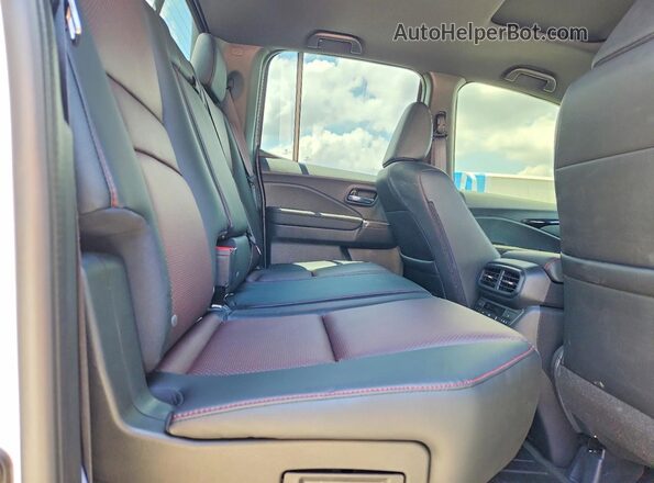 5FPYK3F80SB037721 2025 HONDA RIDGELINE Белый Вид задних сидений