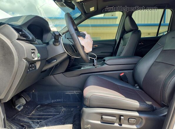 5FPYK3F80SB037721 2025 HONDA RIDGELINE Белый Вид салона спереди