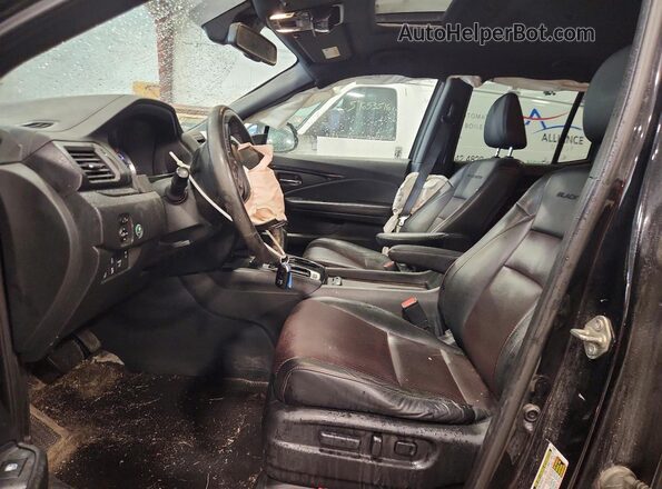 5FPYK3F84HB007176 2017 HONDA RIDGELINE Black Вид салону спереду