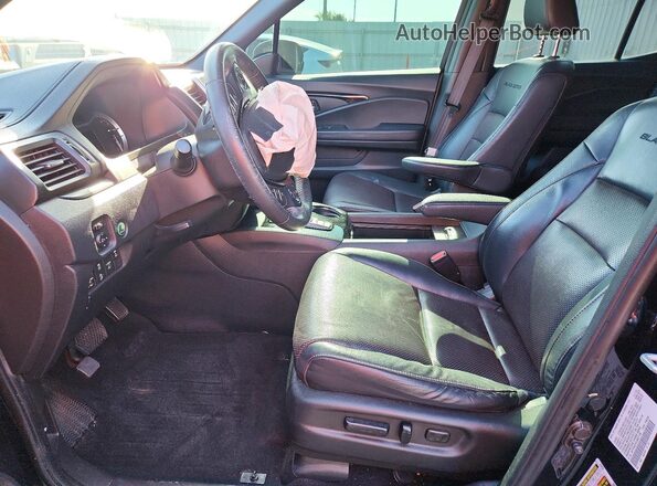 5FPYK3F87LB027138 2020 HONDA RIDGELINE Черный Вид салона спереди