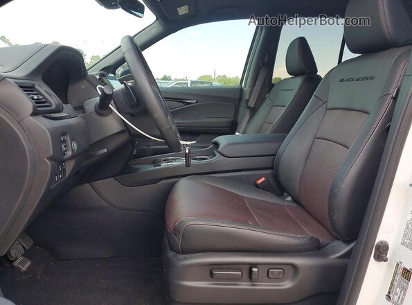 5FPYK3F91TB007136 2026 HONDA RIDGELINE White Вид салону спереду