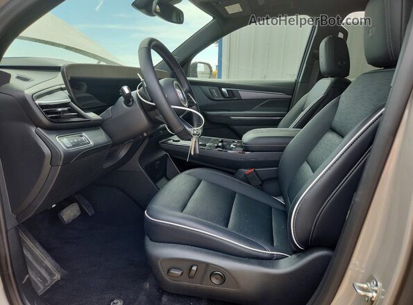 5GAERBKS5TJ228470 2026 BUICK ENCLAVE Tan Vista interior delantera