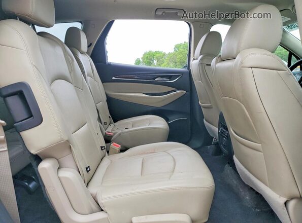5GAERBKW4LJ242136 2020 BUICK ENCLAVE Silver Vista interior trasera