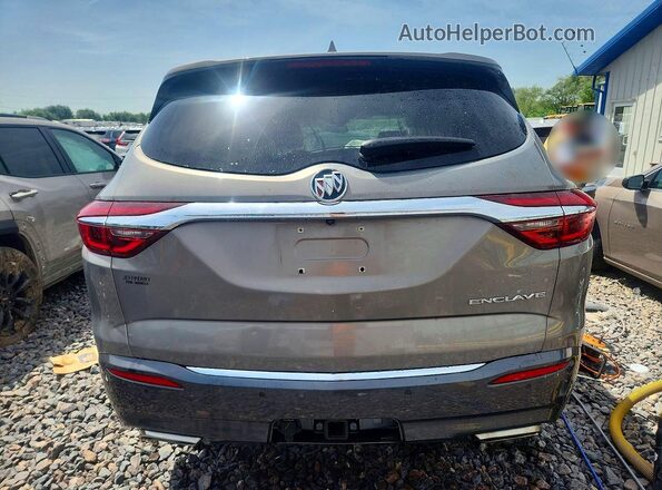 5GAERBKW5KJ161063 2019 BUICK ENCLAVE Gold Rear view