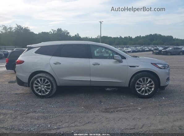 5GAERBKW9MJ195025 2021 BUICK ENCLAVE Silver Widok wnętrza z tyłu