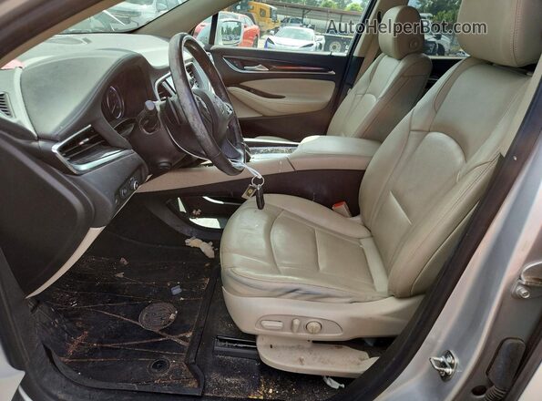5GAERCKW2KJ257531 2019 BUICK ENCLAVE Серебряный Вид салона спереди