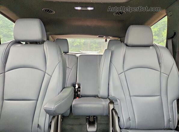 5GAEVAKWXNJ104075 2022 BUICK ENCLAVE Silver Vista de los asientos traseros
