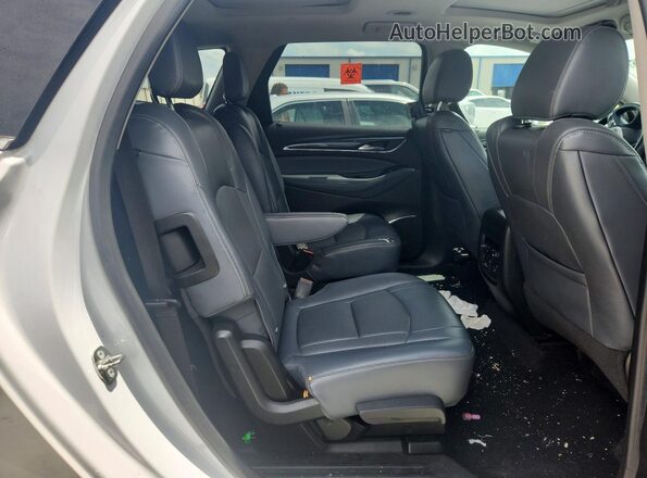 5GAEVBKW1JJ164049 2018 BUICK ENCLAVE White Rear interior view