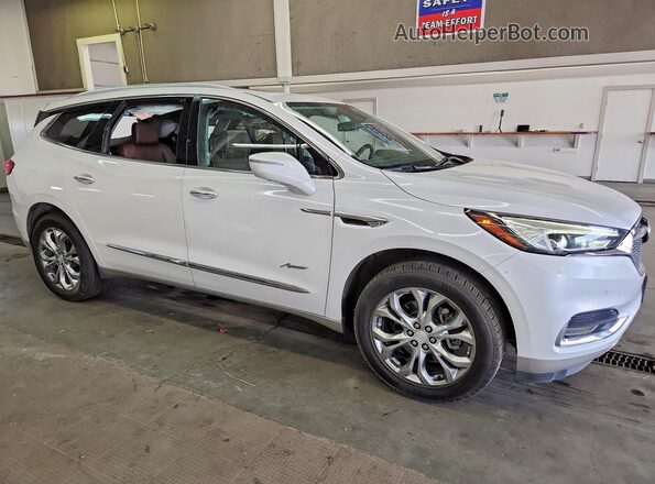 5GAEVCKW2JJ250332 2018 BUICK ENCLAVE White Przód prawy