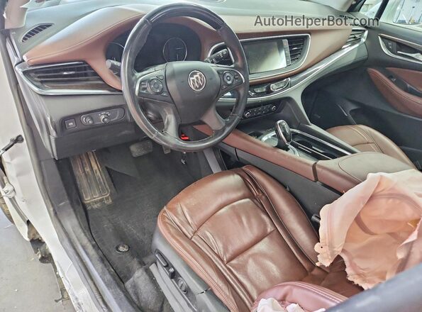 5GAEVCKW2JJ250332 2018 BUICK ENCLAVE White Widok deski rozdzielczej