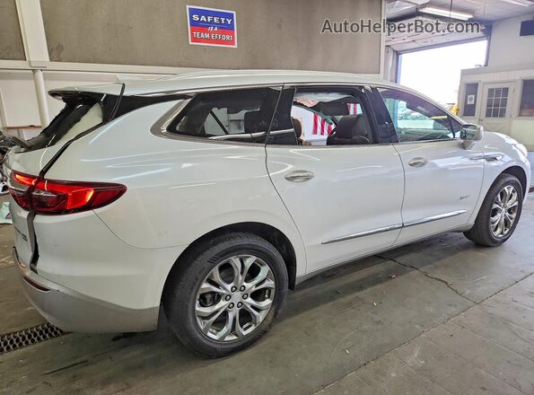 5GAEVCKW2JJ250332 2018 BUICK ENCLAVE White Tył prawy