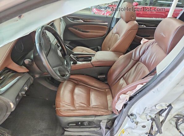 5GAEVCKW2JJ250332 2018 BUICK ENCLAVE White Widok wnętrza z przodu