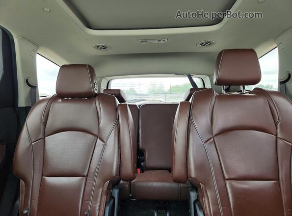 5GAEVCKW5JJ148748 2018 BUICK ENCLAVE White Widok tylnych siedzeń