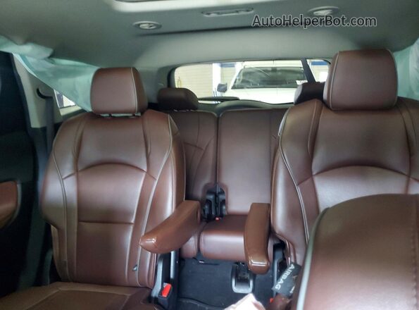 5GAEVCKW9LJ121880 2020 BUICK ENCLAVE White Rear seats view