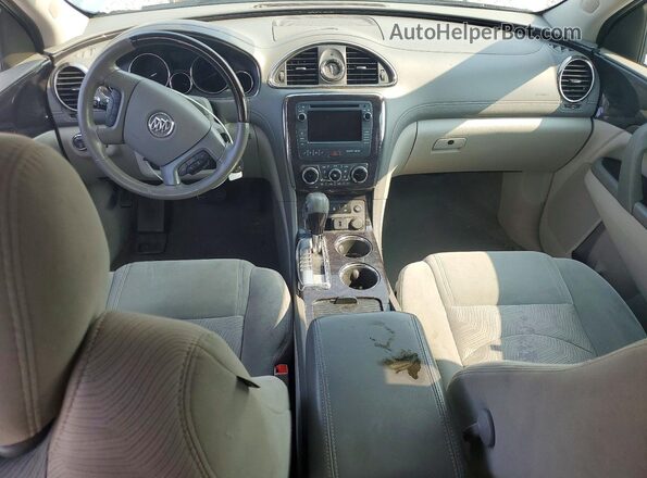5GAKRAKD3HJ225203 2017 BUICK ENCLAVE Серебряный Вид панели приборов