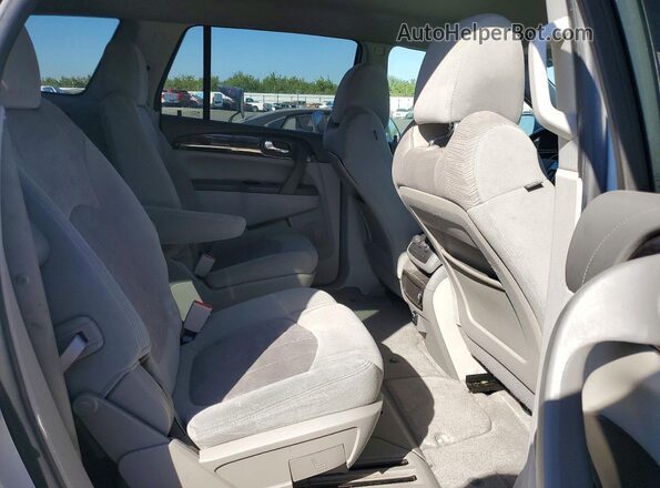 5GAKRAKD7GJ180104 2016 BUICK ENCLAVE Silver უკანა სალონის ხედი