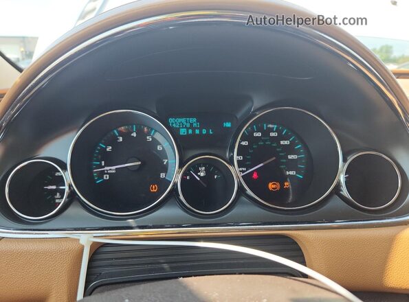 5GAKRBKD1HJ350741 2017 BUICK ENCLAVE White Widok zestawu wskaźników
