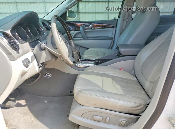 5GAKRBKD2GJ273151 2016 BUICK ENCLAVE White Front interior view