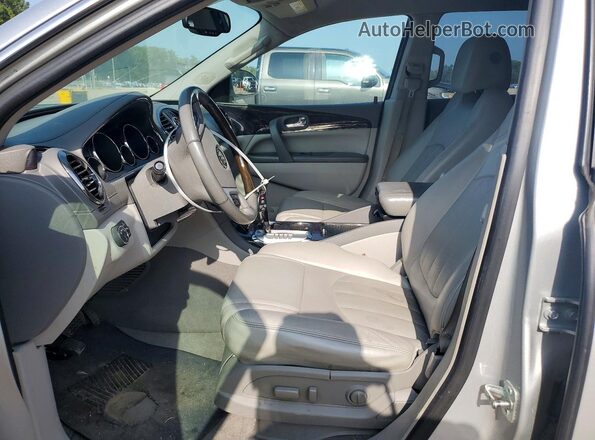 5GAKRBKD4HJ208335 2017 BUICK ENCLAVE Silver Vista interior delantera